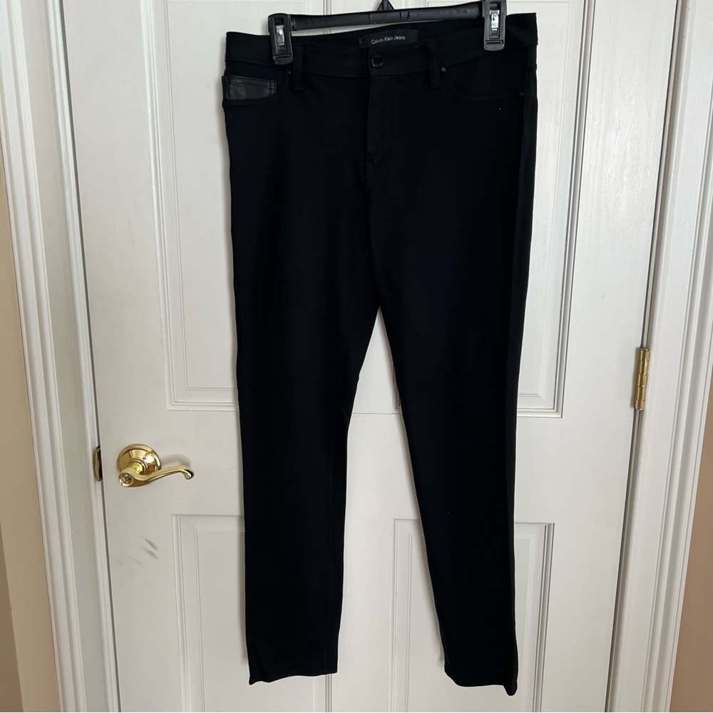 Womens CALVIN KLEIN JEANS Black Skinny Pants Size 8 EUC!